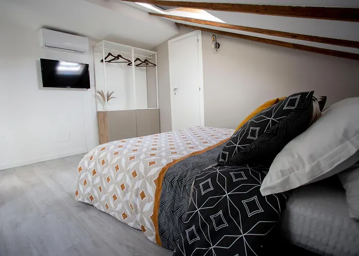 Domus 25 Κατάνια