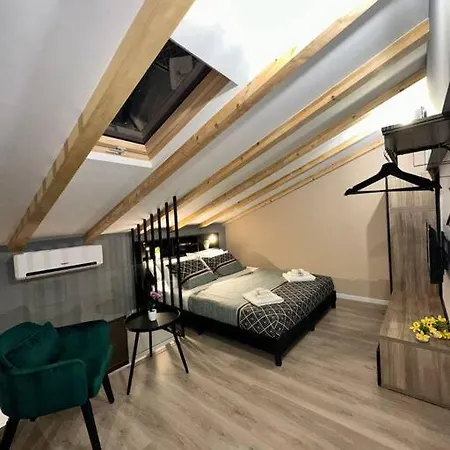 Domus 25 Catánia