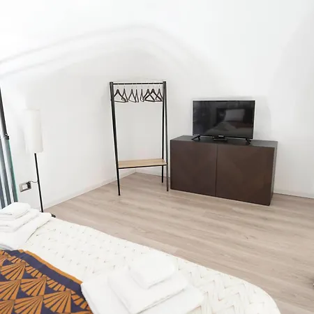 Domus 25 Catánia